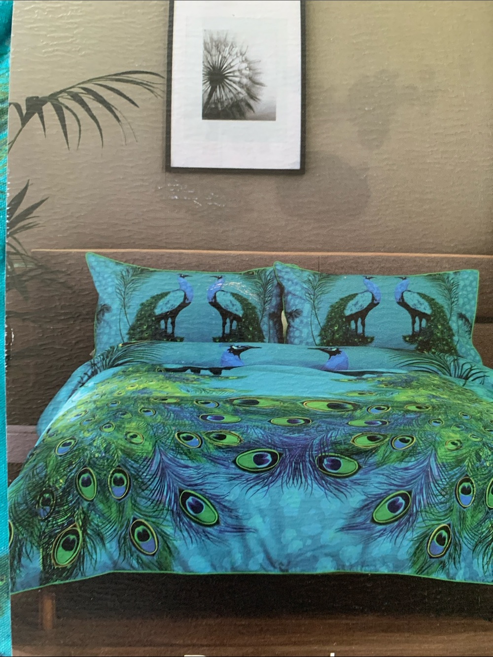 NWT Delong’s  London • 1846 Queen Duvet Set. 1 Duvet Cover 90” X 92”. 2  Cases